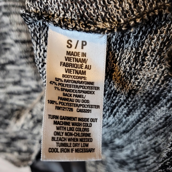 Aero B&W sweater w/sheer black panel - Picture 5 of 6